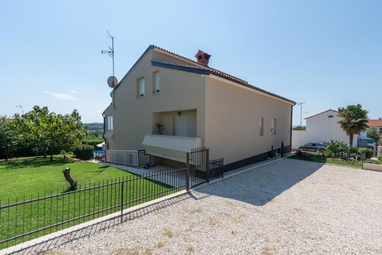 Apartments Dobrec Fuskulin Exterior photo